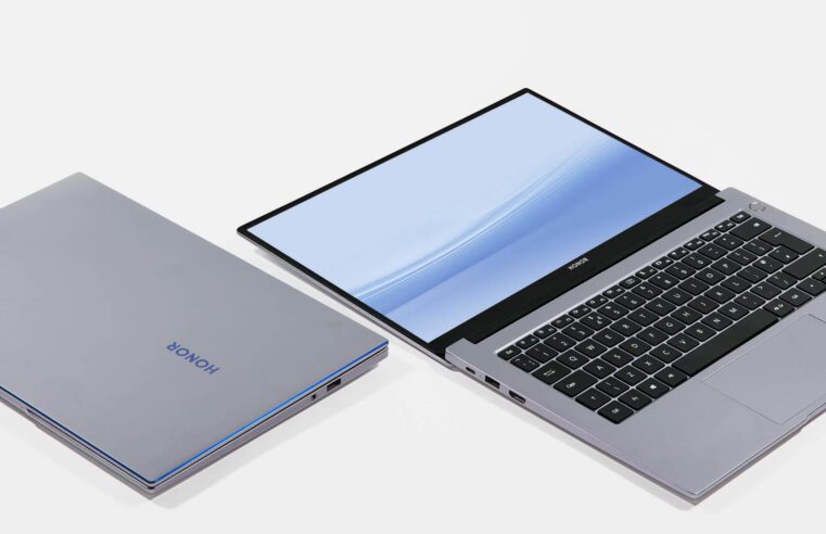Honor MagicBook 14 (2025) vs The Competition: Can It Outsmart the Ultrabook Giants?